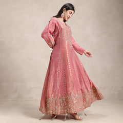 La Radi Anarkali with mirror & gotta work dupatta drape close‑up